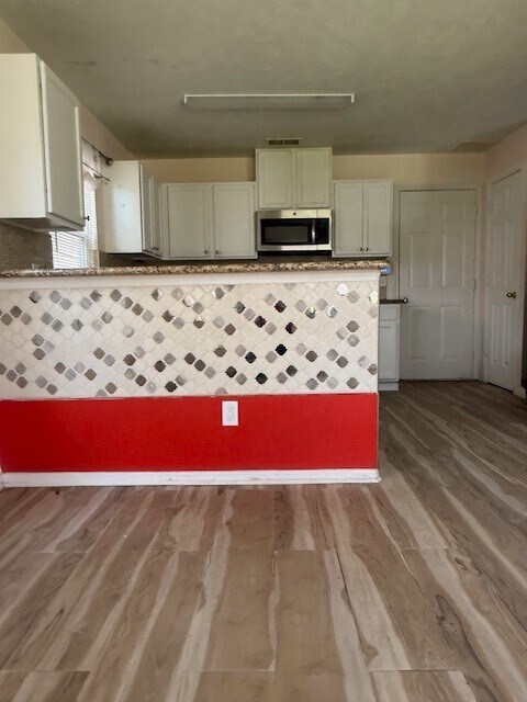 Primary Photo - 2430 Glenholly Park Dr