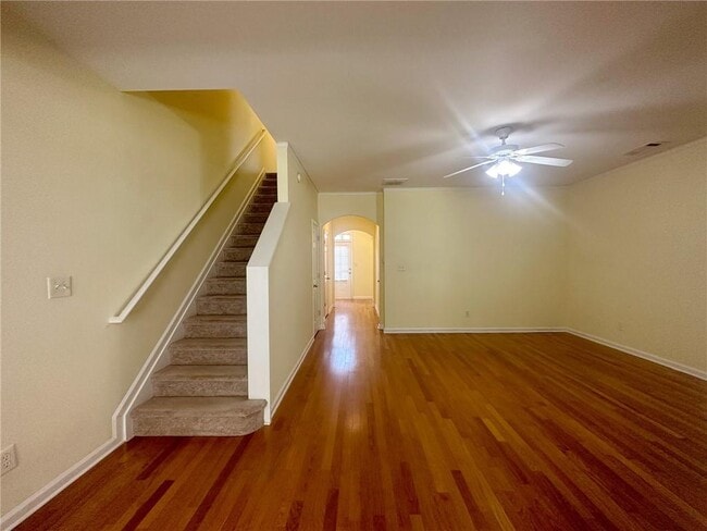 Building Photo - 2091 Executive Dr N