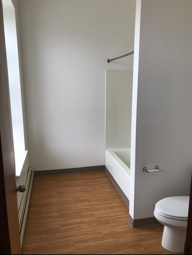 12 Miles St Unit 19, Greenfield, MA 01301 Apartments Greenfield, MA