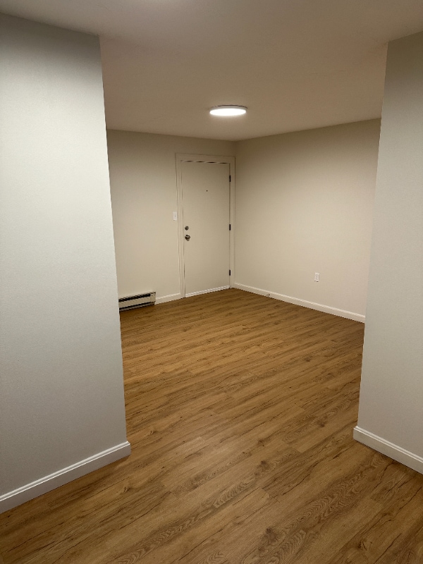 Building Photo - 153 Providence Rd