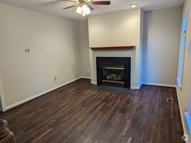 Building Photo - 202 Gumdrop Path