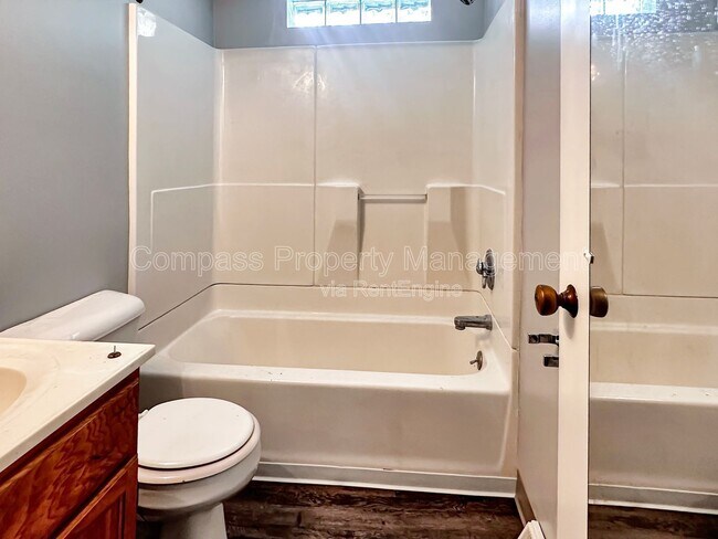 Foto del edificio - 2713 S Burdick St