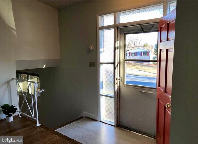 Foto del edificio - 4917 McCall St