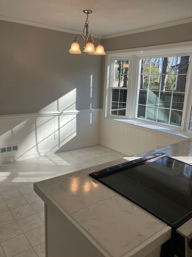 Foto del edificio - 1018 Jefferson Rd