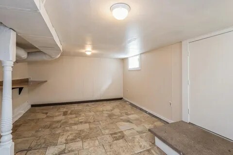 Livingroom - 3008 West St
