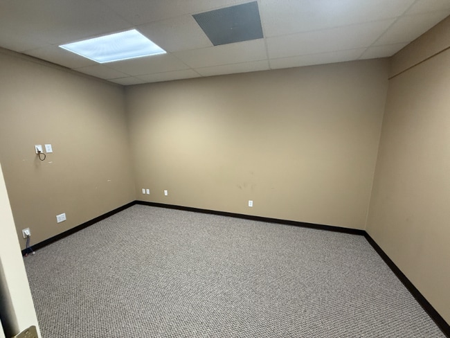 Building Photo - 3131 Airport Rd