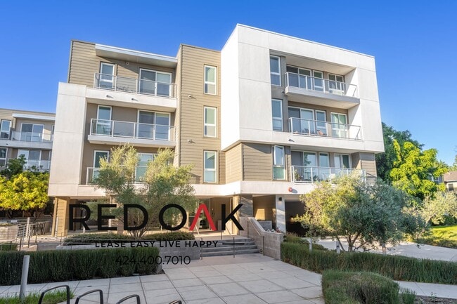 Building Photo - 5875 1/2 Interceptor St-Petite Retreat 221B
