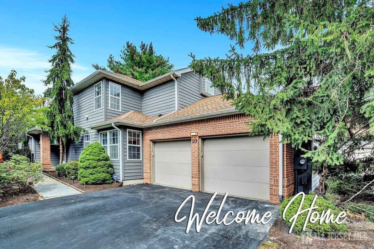 Foto principal - 10 Sawgrass Ct