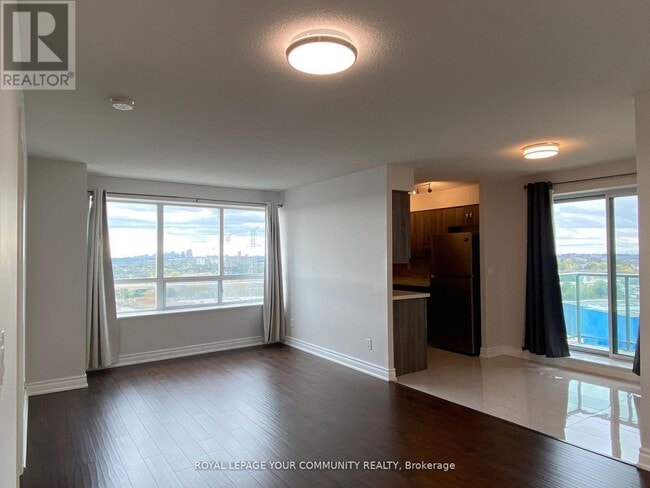 Building Photo - 23 Oneida Crescent