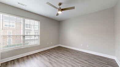 Interior Photo - Lenox Farms