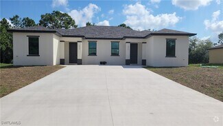 Building Photo - 4400 Golfview Blvd