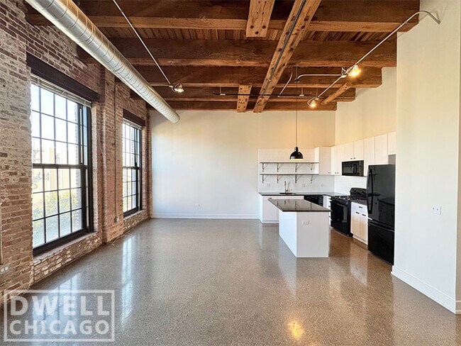 Foto del edificio - 1515 W 15th St