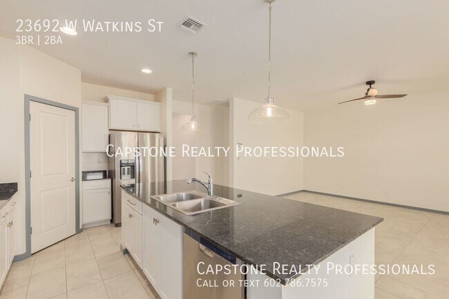 Foto del edificio - 3 Bedroom 2 Bath Home in Watson Estates!