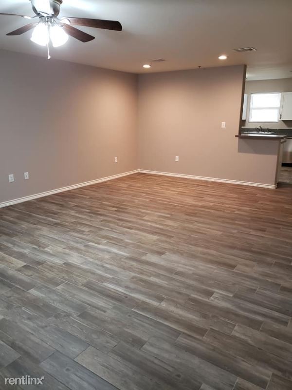 Building Photo - 3 br, 2.5 bath Townhome - 324 Nederland Ave