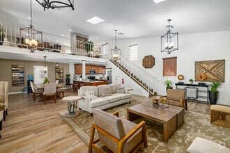 Interior Photo - Creekside Meadows