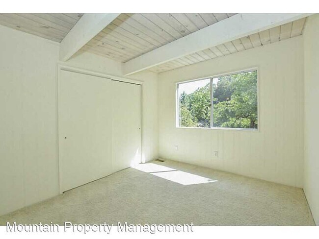 Foto del edificio - 3 br, 2.5 bath House - 1090 Nadelhorn