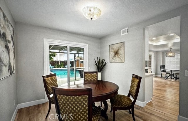 Building Photo - 39780 Oak Cliff Dr