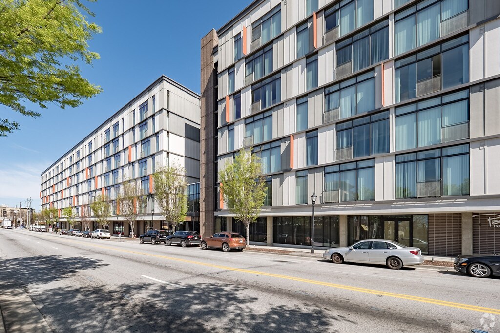 Retreat at River Park Rentals Sandy Springs, GA