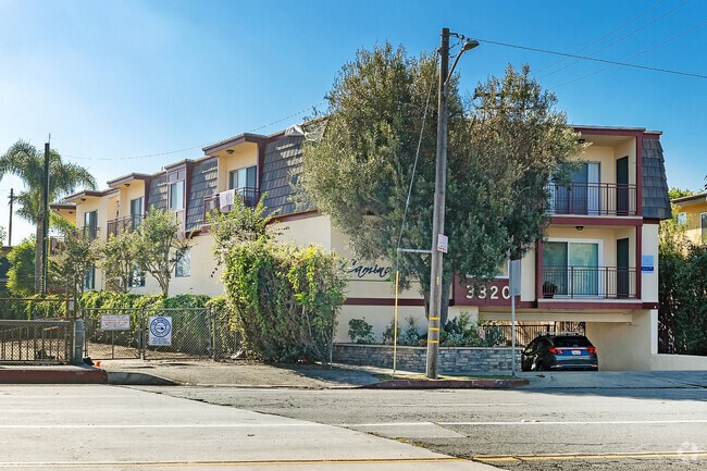 Building Photo - 3320 Redondo Beach Blvd.