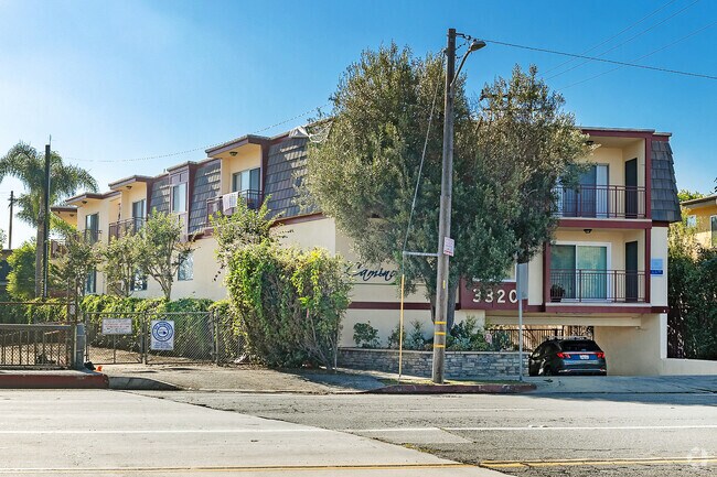 Foto del edificio - 3320 Redondo Beach Blvd.