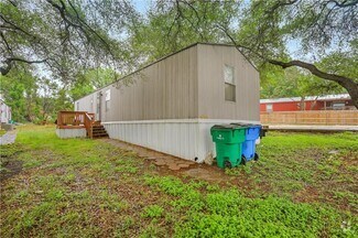 Building Photo - 21424 Coyote Trl