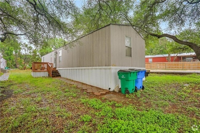 Building Photo - 21424 Coyote Trl