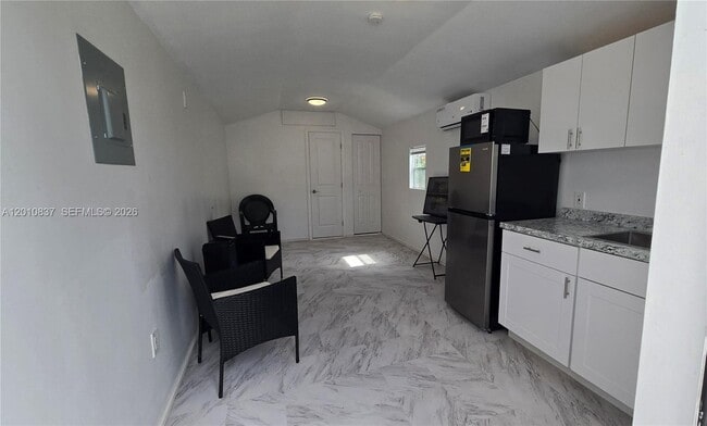 Building Photo - 2440 NW 99th St