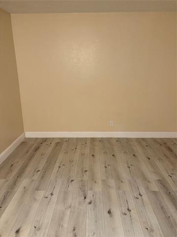 Foto del edificio - 705 Towne House Ln