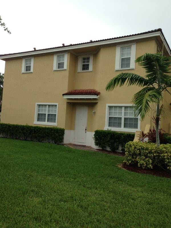 2109 NE 3rd Ct, Homestead, FL 33033 Townhome Rentals in Homestead FL