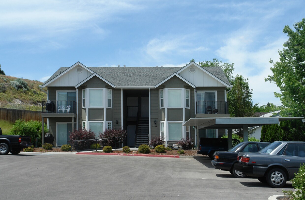 Building Photo - 2515 S Owyhee St