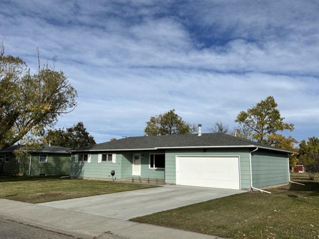 Foto principal - 3 bedroom in Billings MT 59105