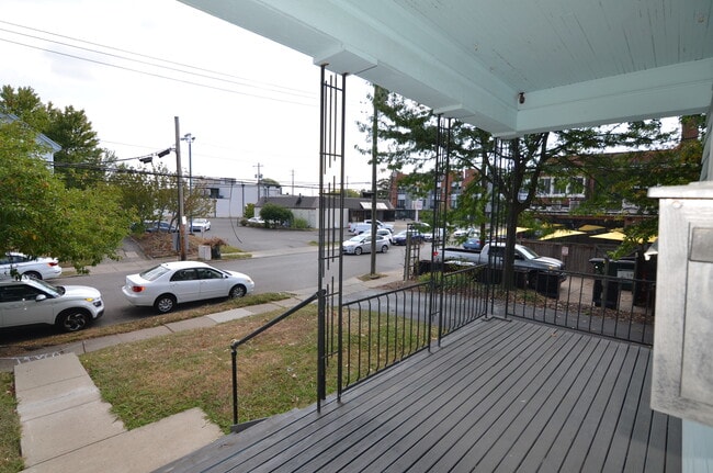Building Photo - 4213 Brownway Ave