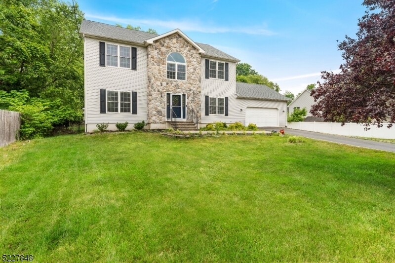 50 Drift Ave, Lawrence Township, NJ 08648 House for Rent in Lawrence Township, NJ