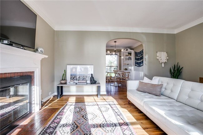 Foto del edificio - 9451 Tarleton St