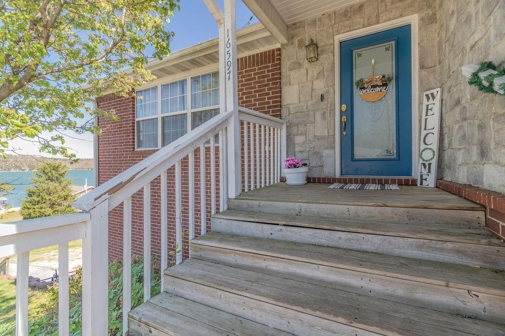 Foto del edificio - 16597 Birch Ln