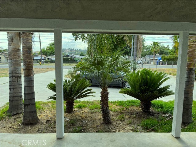 Foto del edificio - 12829 14th St