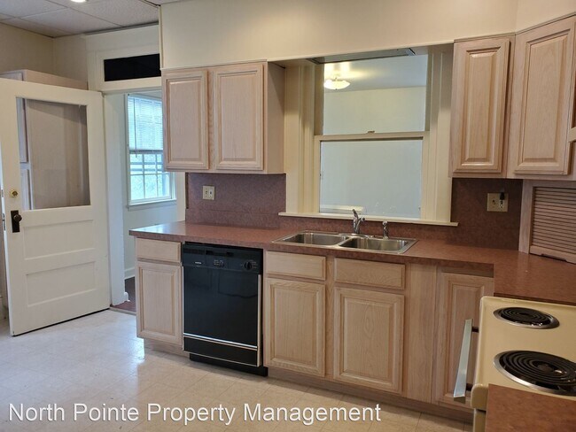 Building Photo - 4 br, 1.5 bath House - 9 Blue Rock Rd.