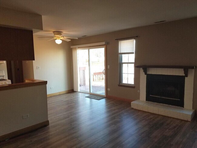 Foto del edificio - 3339 York Ln