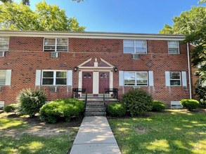 Building Photo - 77 Orange Rd