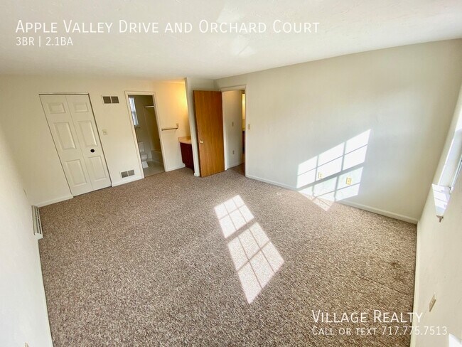 Foto del edificio - 110 Orchard Ct