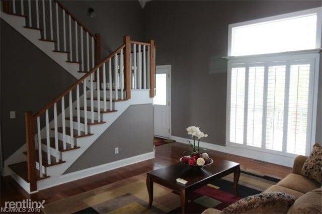 Foto del edificio - 6 br, 4.5 bath House - 680 Highland View Ln