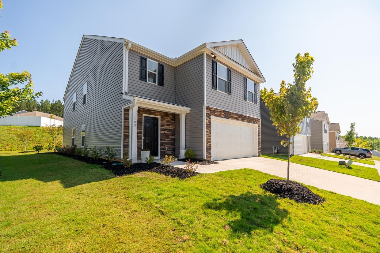 Foto principal - 103 Ashwood Wy