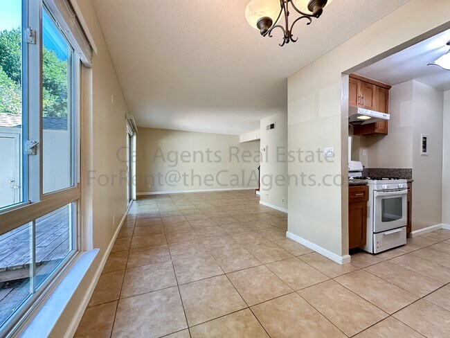 Photo - 2040 Sierra Rd Townhome