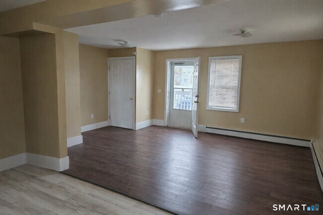 Foto del edificio - 19 Goff St