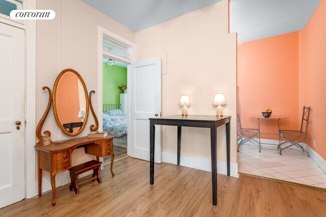 Foto del edificio - 27 Commerce St