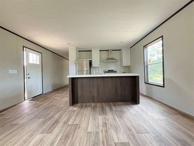 Building Photo - 277 Elm Forest Loop