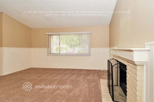 Building Photo - 24051 Roseleaf Pl