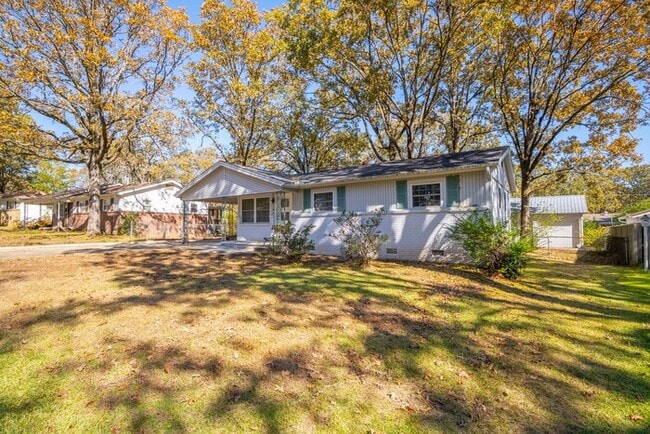 Foto del edificio - 6212 Pawnee Dr