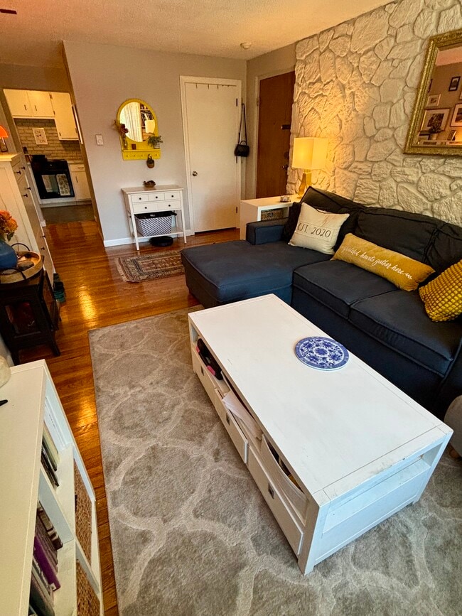 Photo - 150 Wrentham St Apartment