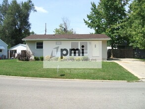 Building Photo - 110 Ridgeway Dr